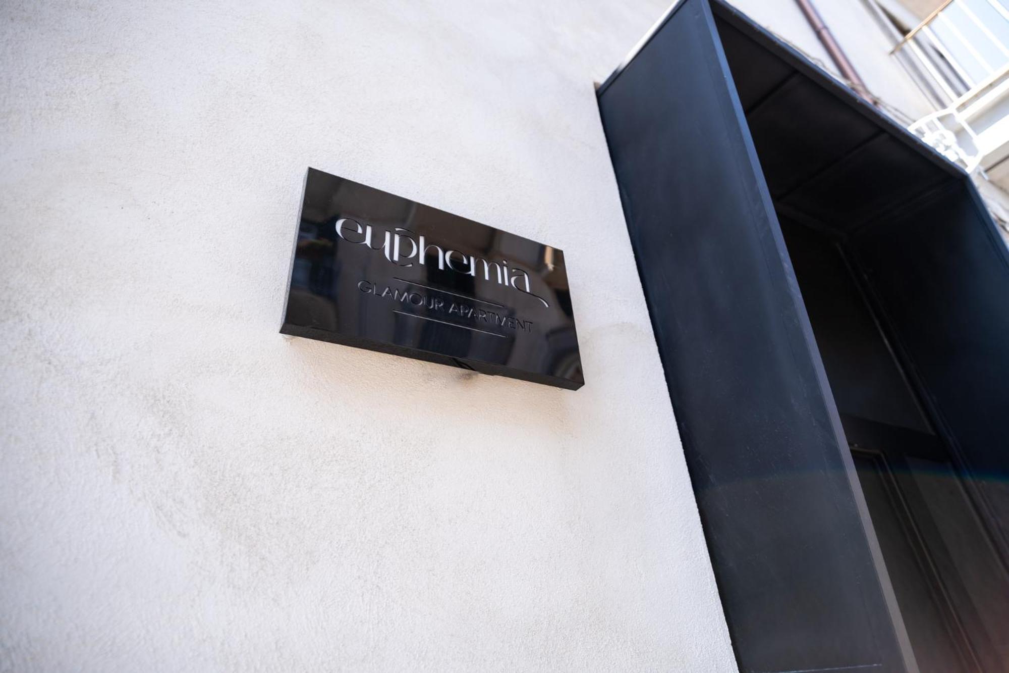 Euphemia Glamour Apartment Reggio di Calabria Exteriör bild